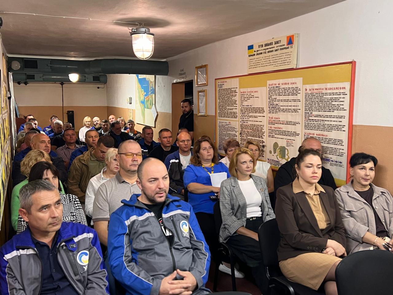 робочі візити на станції Дніпровського каскаду робочі візити на станції Дніпровського каскаду