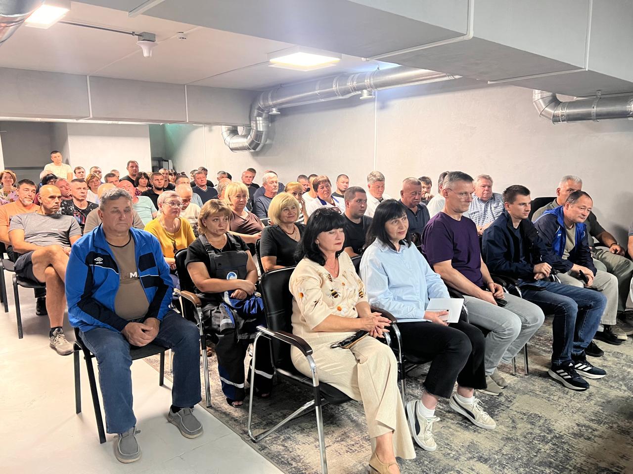 робочі візити на станції Дніпровського каскаду робочі візити на станції Дніпровського каскаду
