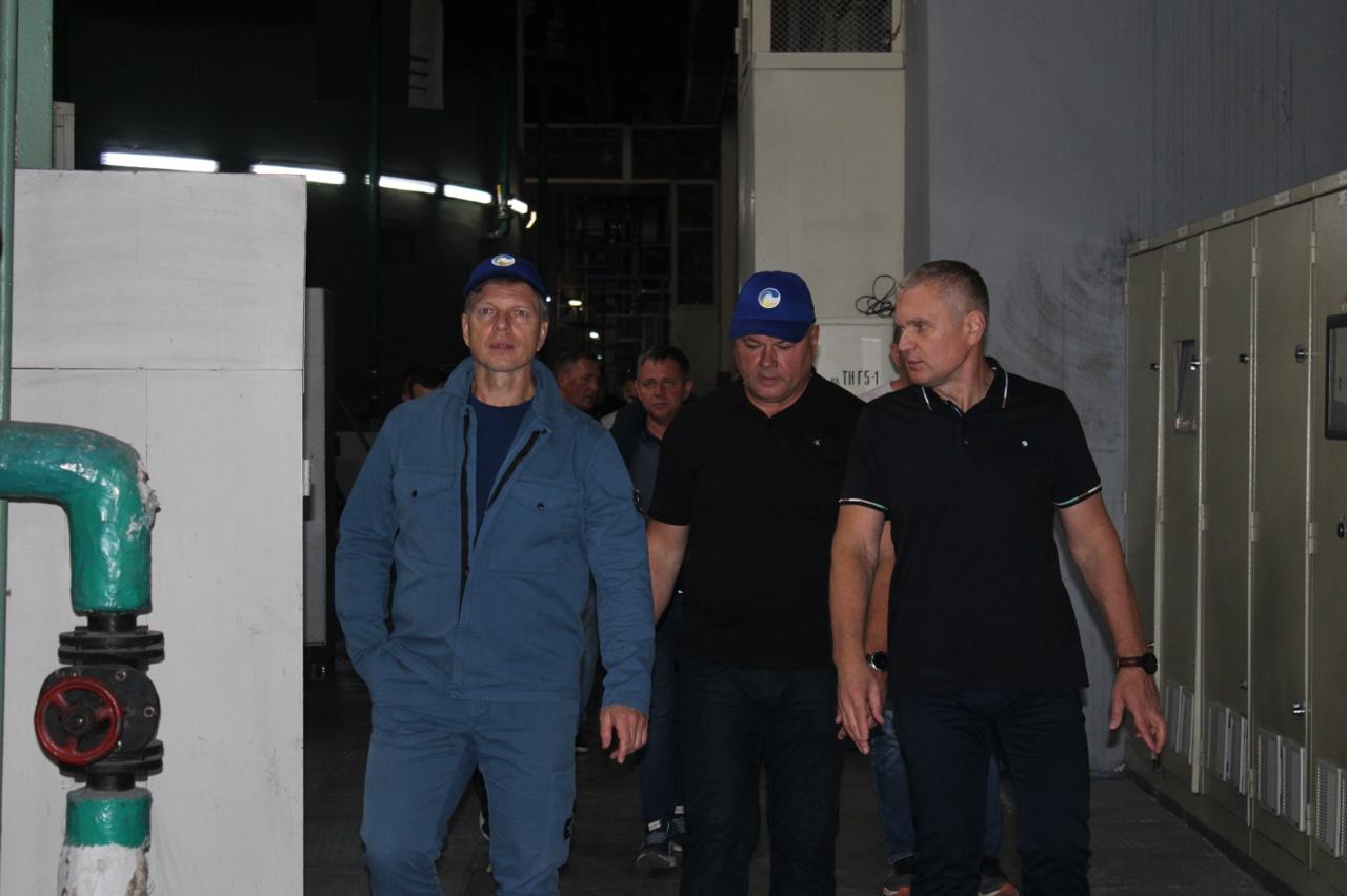 робочі візити на станції Дніпровського каскаду робочі візити на станції Дніпровського каскаду
