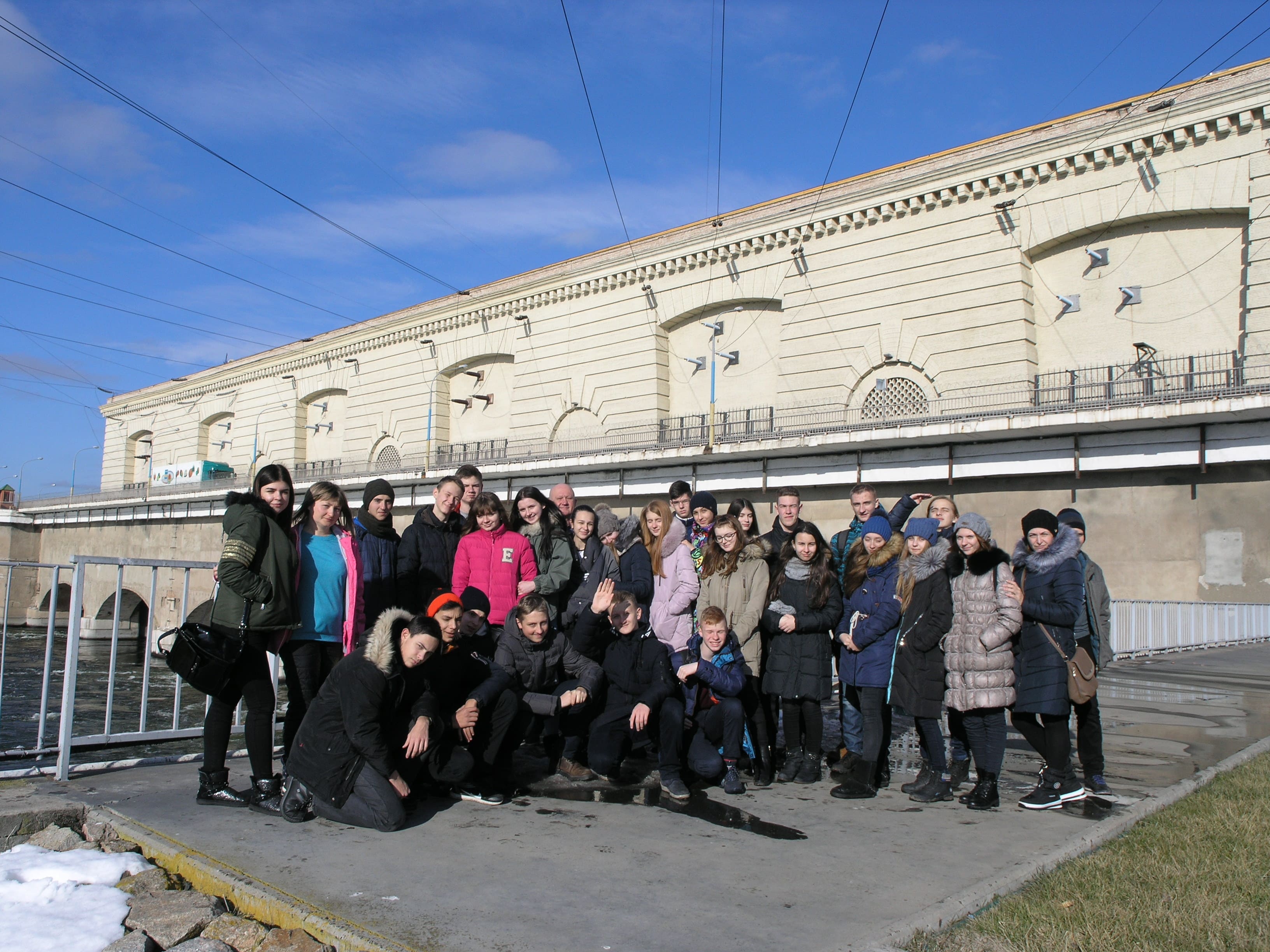 На Каховській ГЕС відбулась екскурсія для учнівських колективів