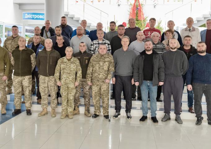 захисники