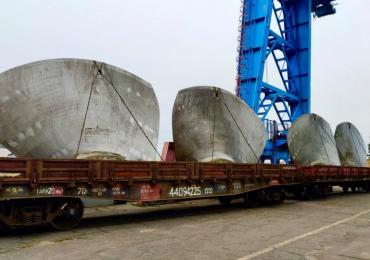 Событие: На Среднеднепровскую ГЭС привезли 16-тонные лопасти