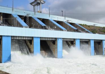 УКРРУДПРОМ: НОВОСТЬ Днестровская ГЭС увеличили сброс воды, однако угроза наводнения остается
